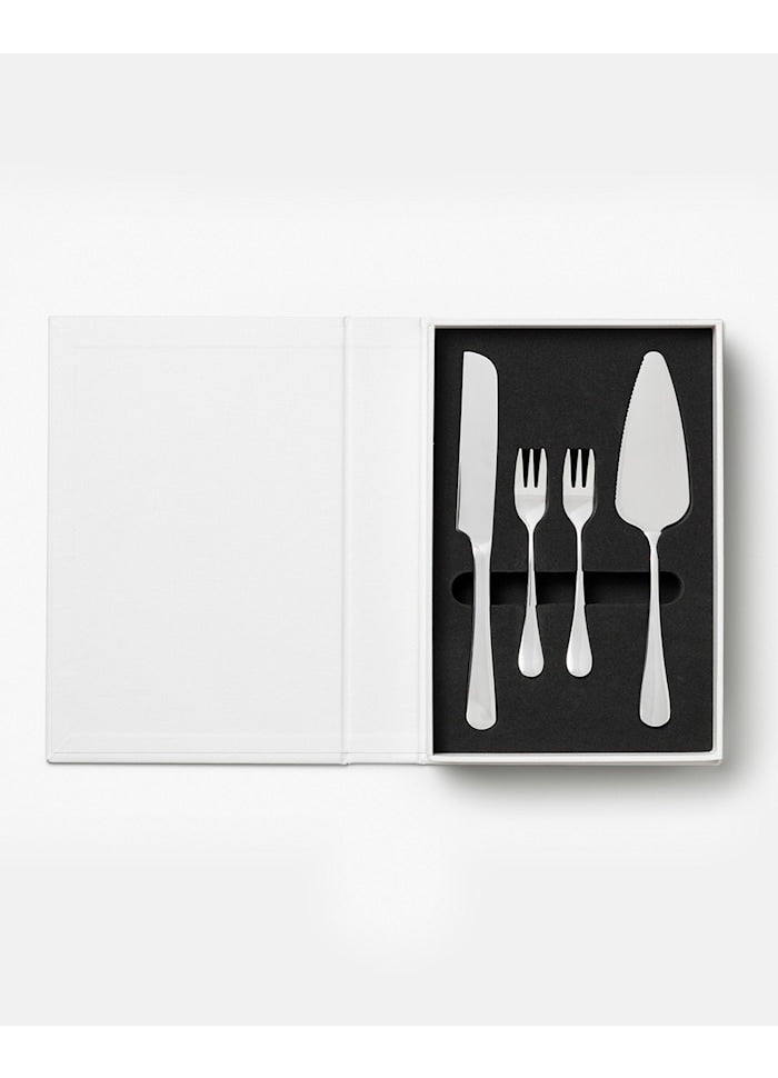 The Essentials - Cake Tools